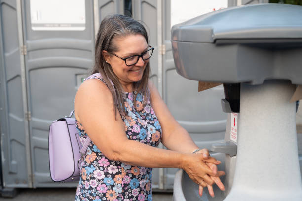 Best Porta potty rental for festivals  in Kenedy, TX